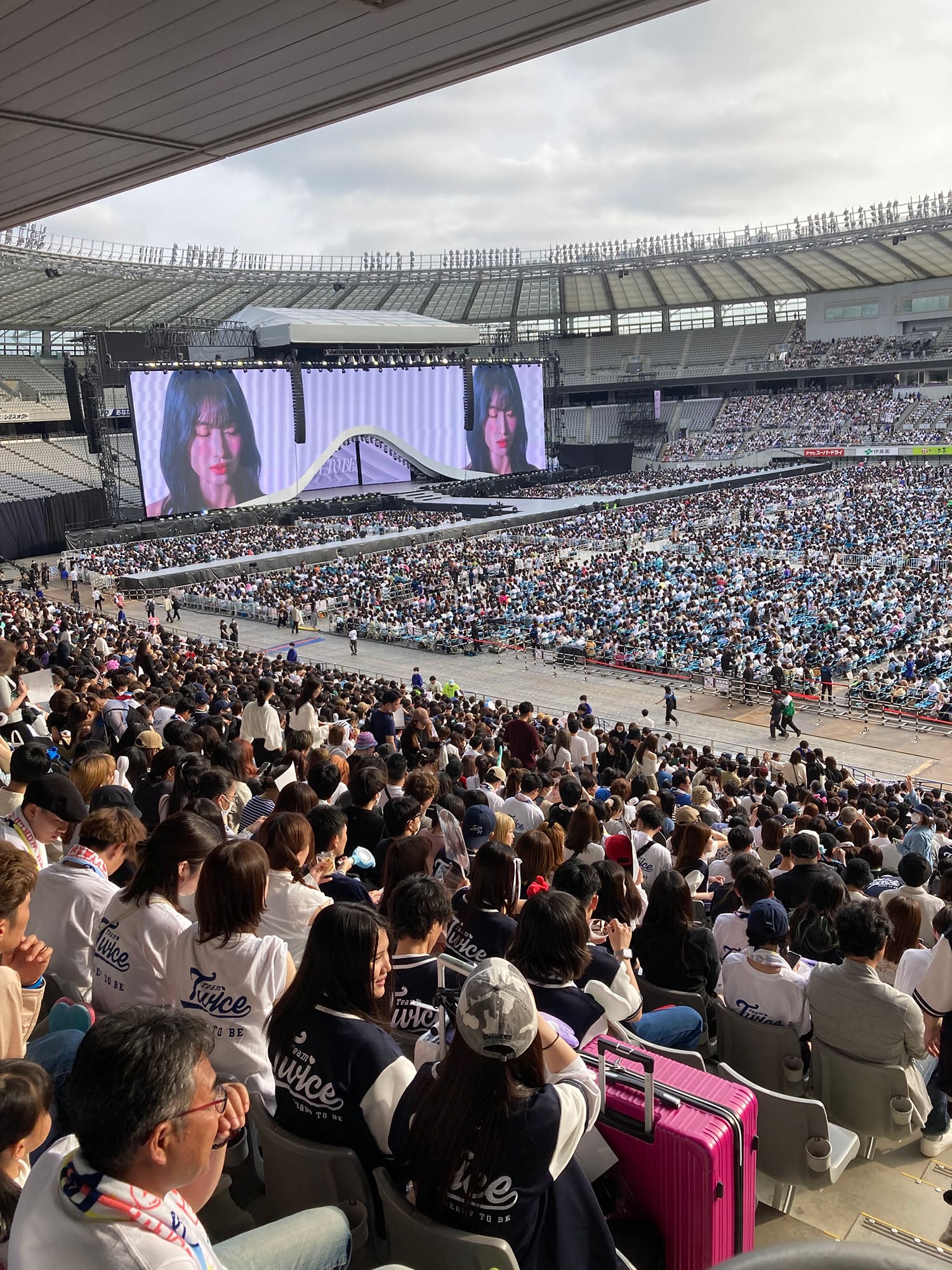 TWICE Ready To Be Tour 2023.05.21. 味の素スタジアム